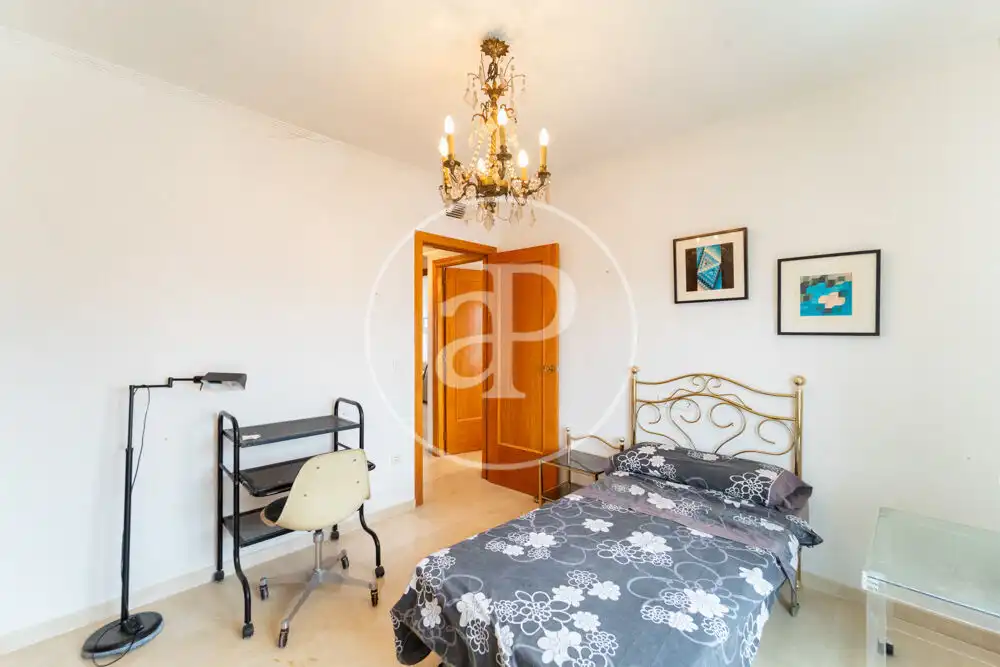 Bedroom of Flat for sale in Benidorm  with Air Conditioner, Heating and Terrace