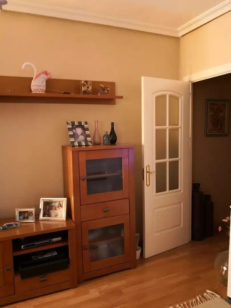 Sala d'estar de Pis en venda en Cáceres amb Calefacció