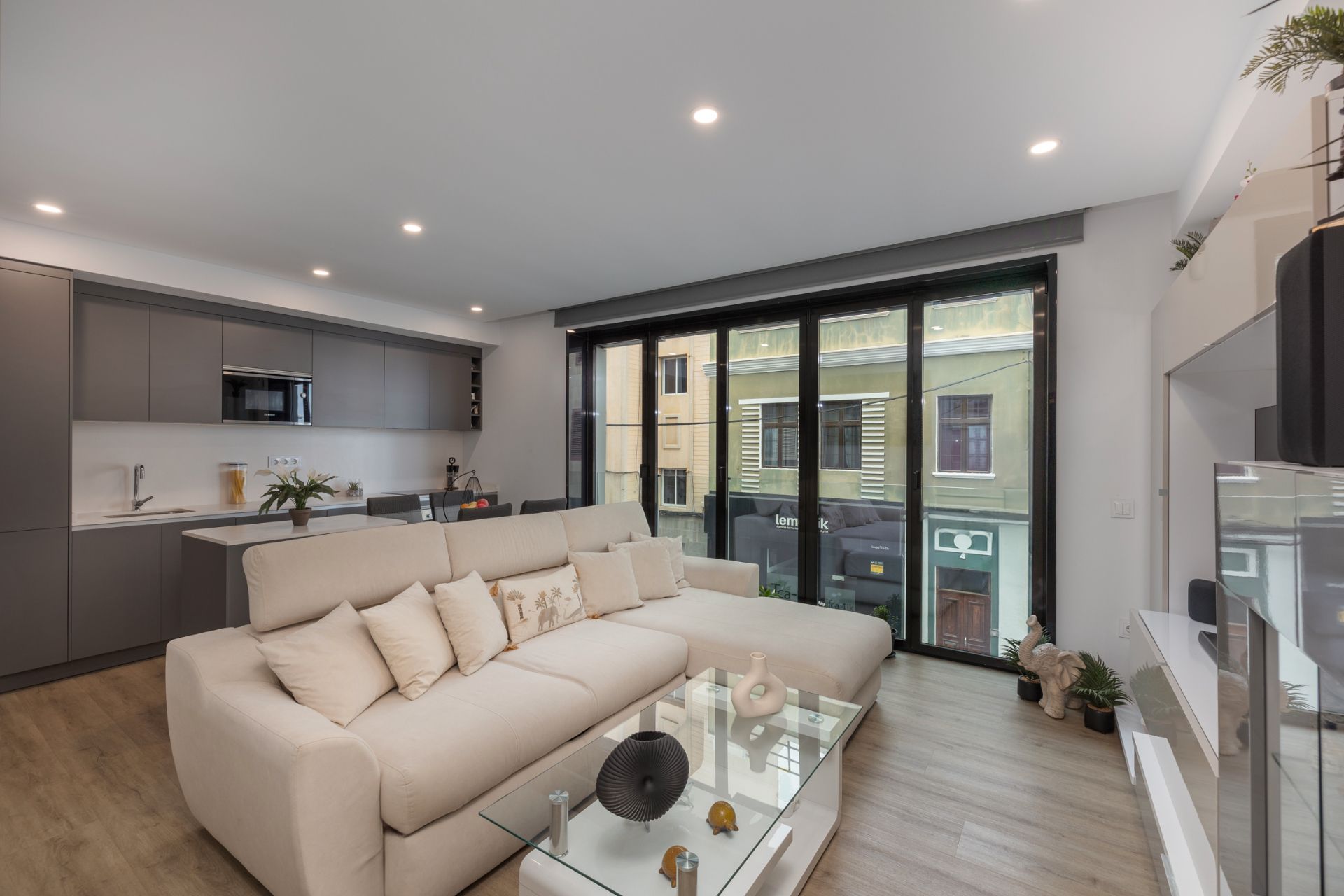 Living room of Duplex for sale in Las Palmas de Gran Canaria  with Furnished