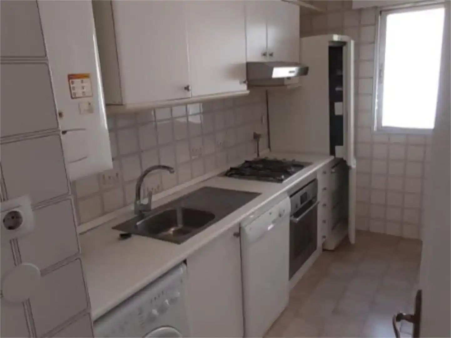 Küche von Wohnung zur Miete in  Madrid Capital