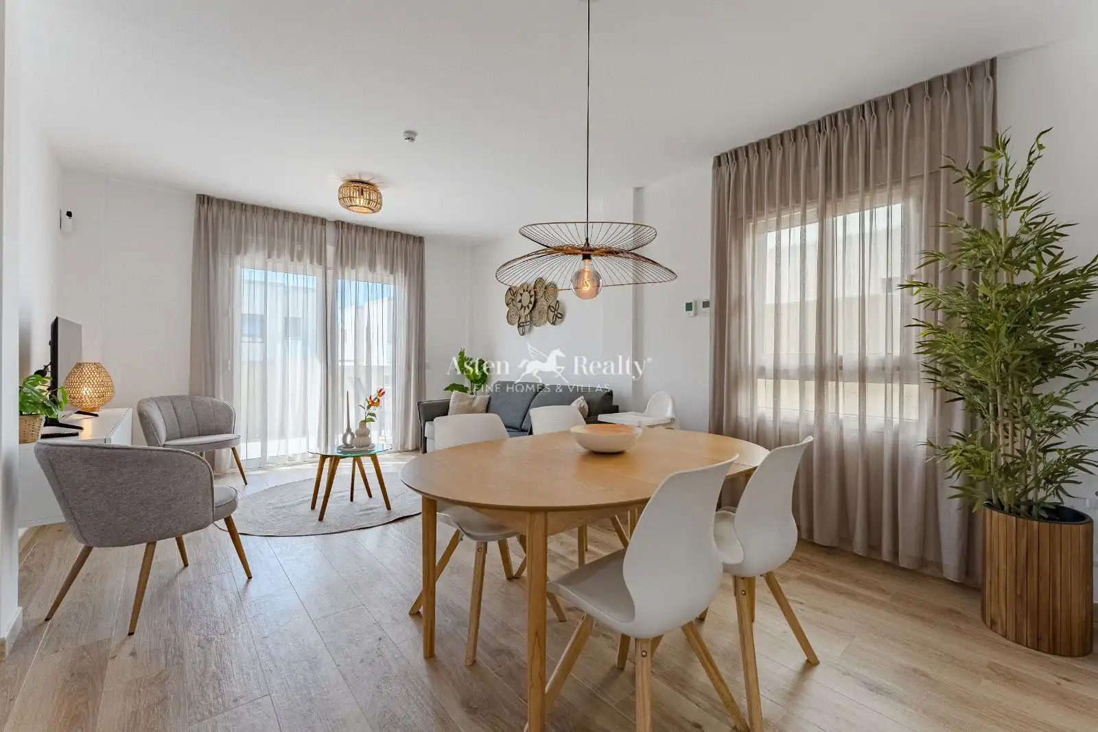 Esszimmer von Wohnung zum Verkauf in Arona mit Klimaanlage, Privatgarten und Terrasse