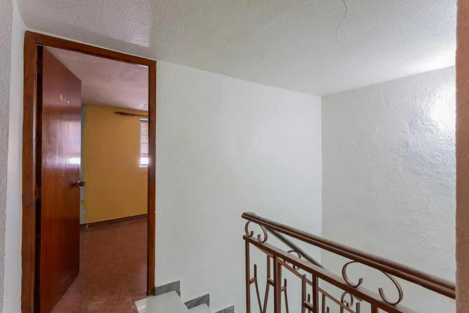 Country homes for sale in Escúzar  with Heating