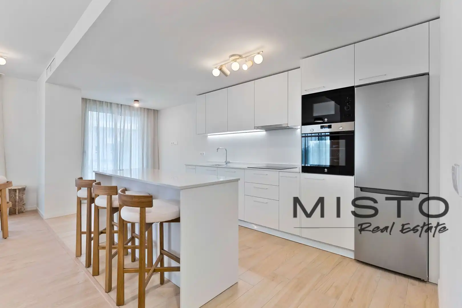 Kitchen of Flat for rent in Nueva Andalucía