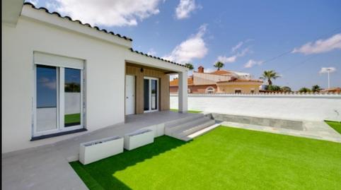 Photo 3 of House or chalet for sale in Avenida Habaneras - Curva de Palangre, Torrevieja
