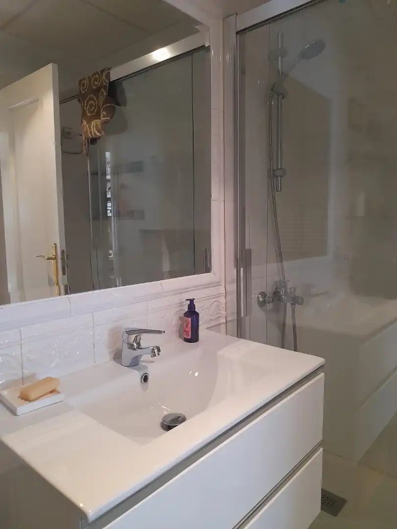 Bathroom of Attic for sale in Cáceres