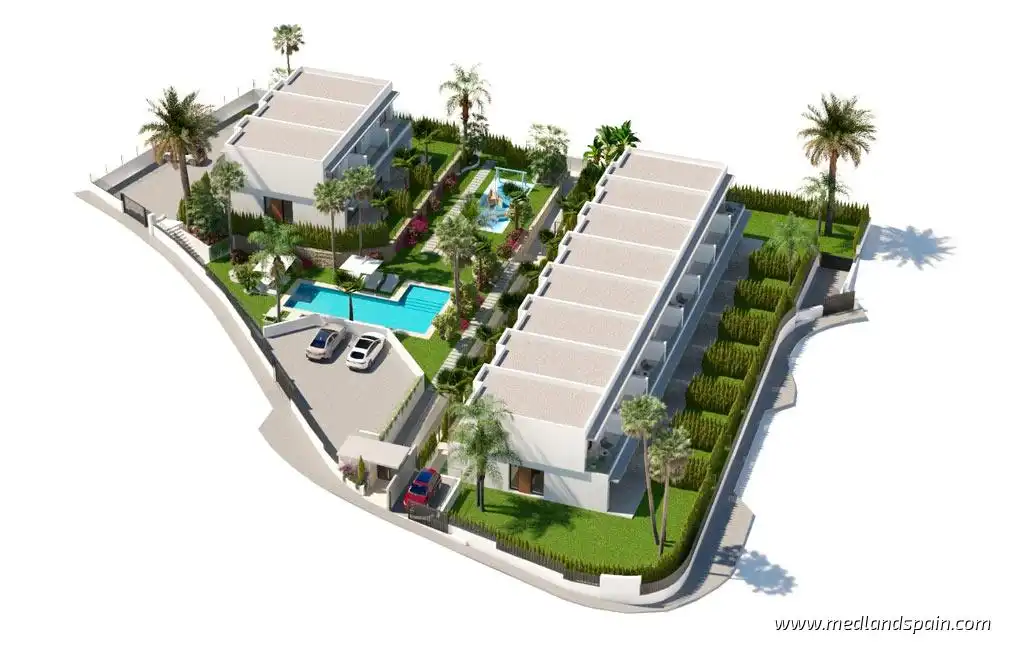 Terraced house with pool for sale in Golf Bahía, imagen 13
