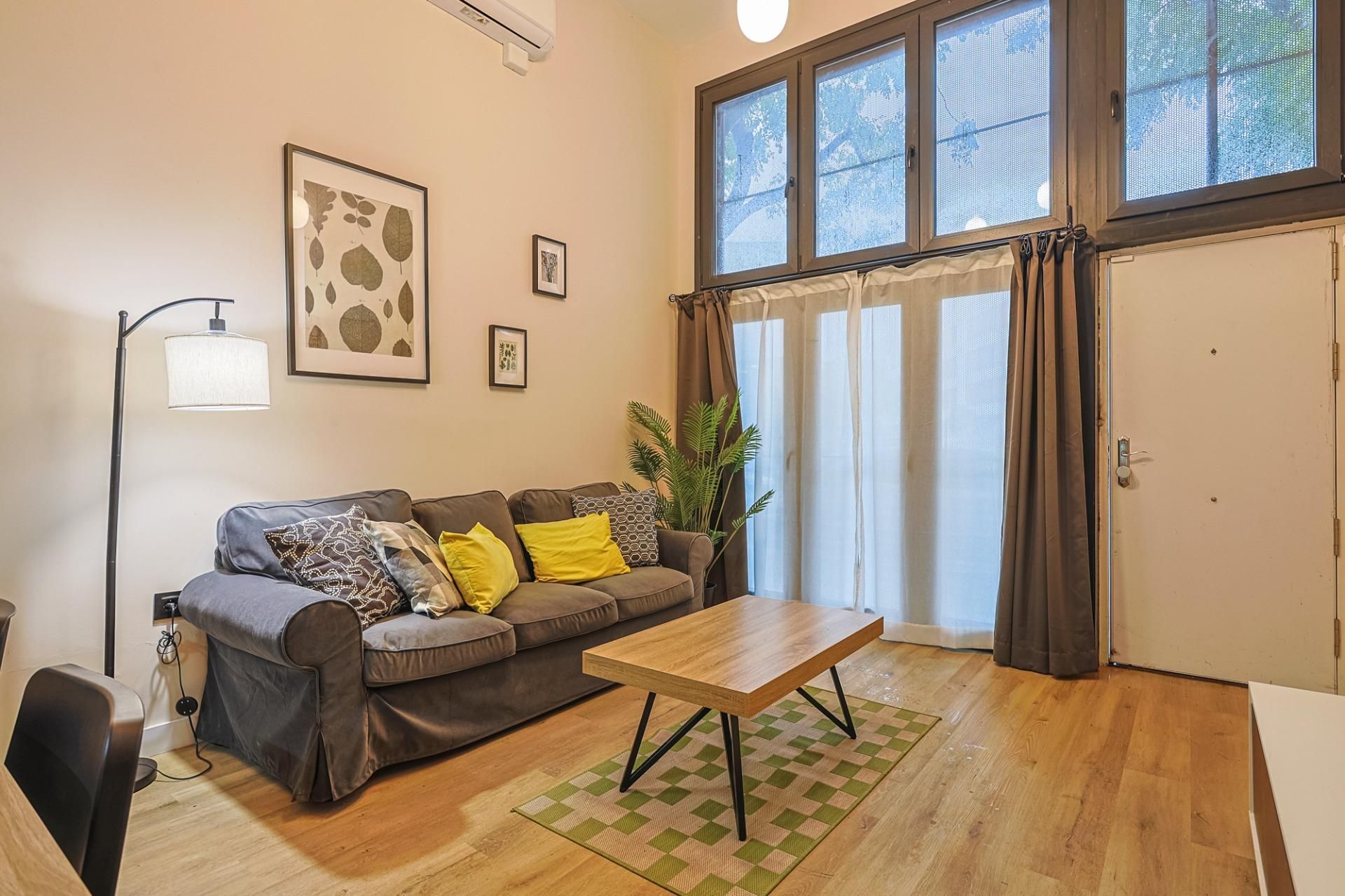 Sala de estar de Loft en venta en  Sevilla Capital con Aire acondicionado