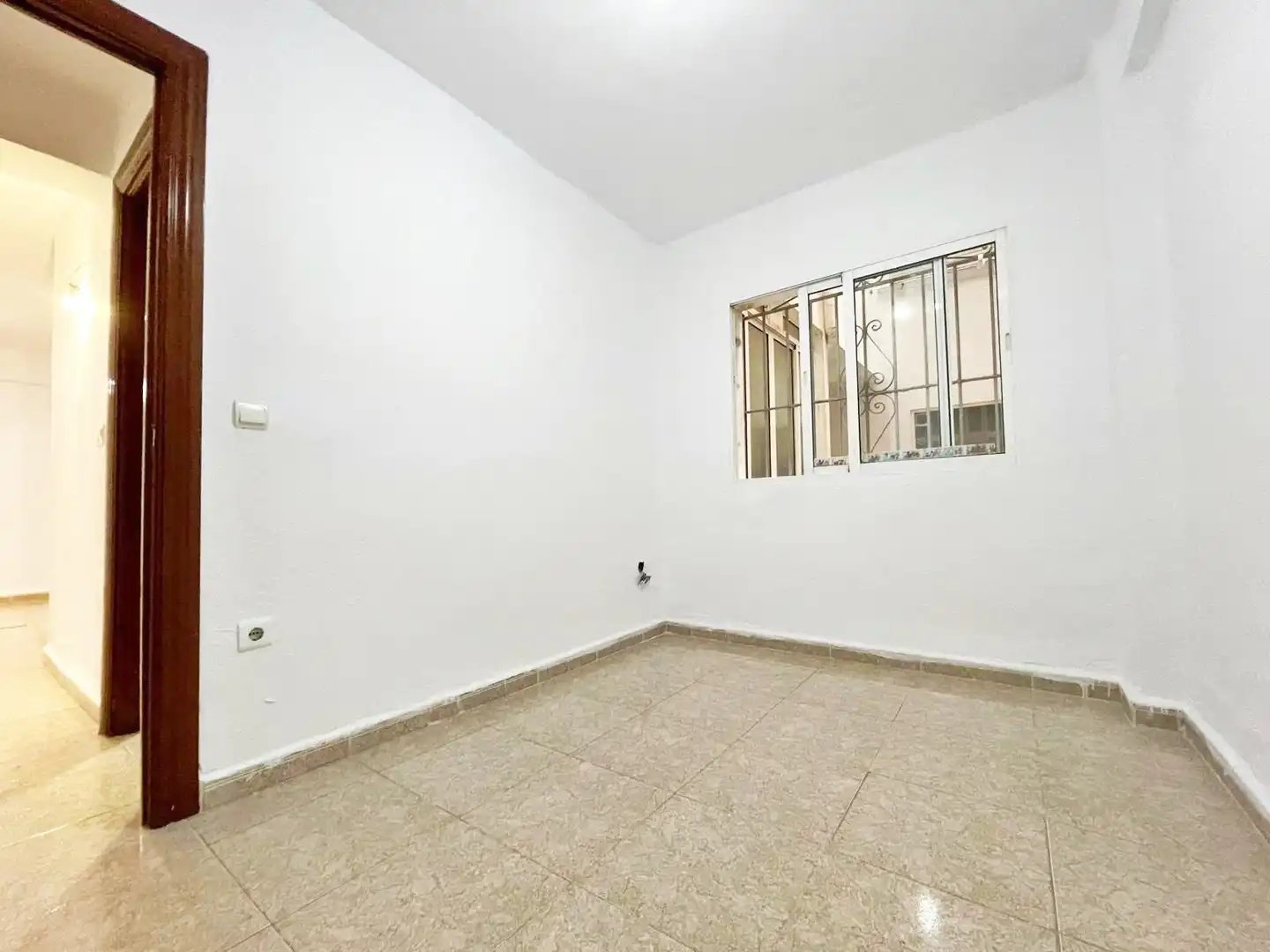 Bedroom of Flat for sale in Málaga