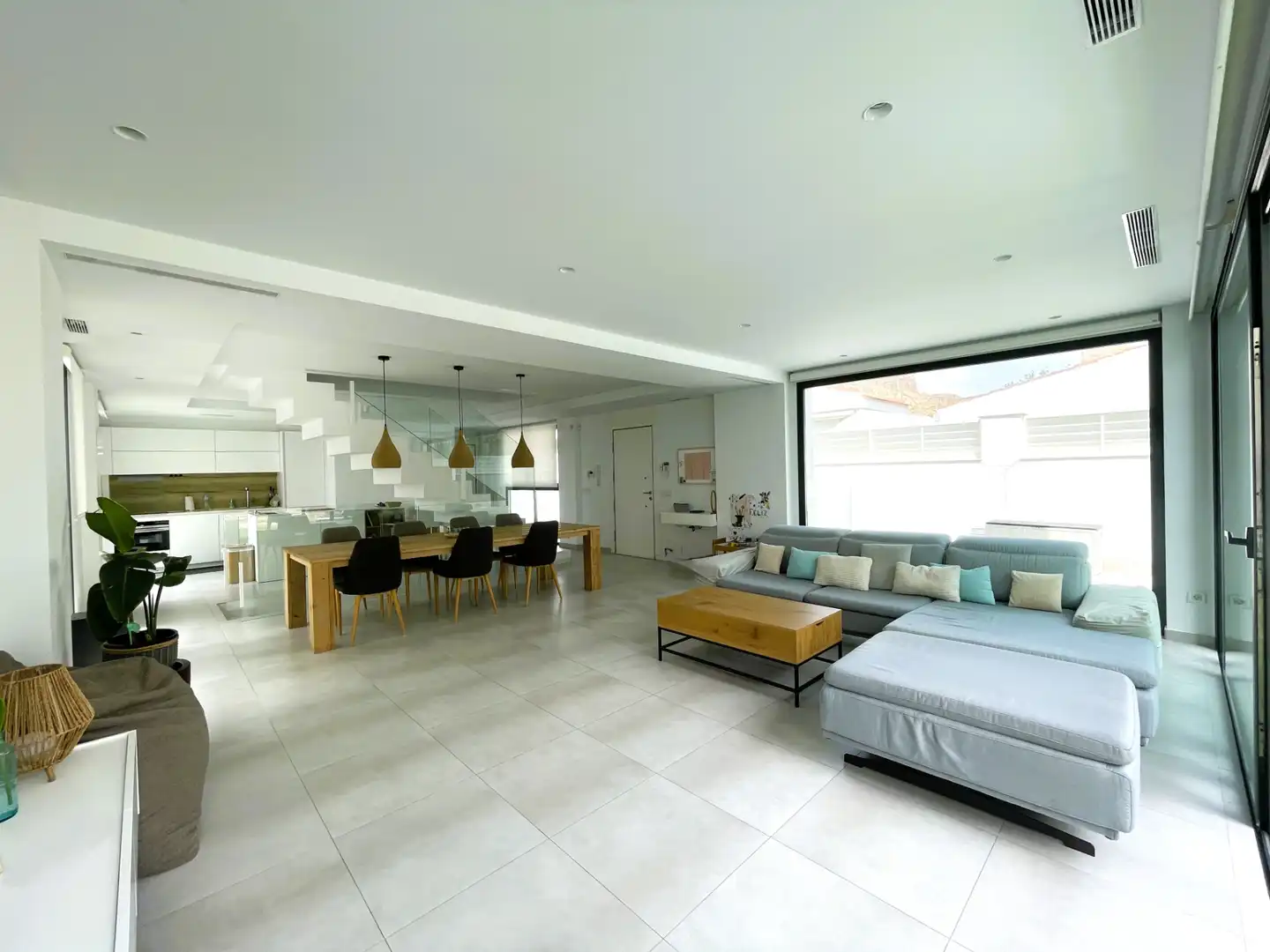 Sala de estar de Casa o chalet en venta en Callosa de Segura con Aire acondicionado, Calefacción y Jardín privado