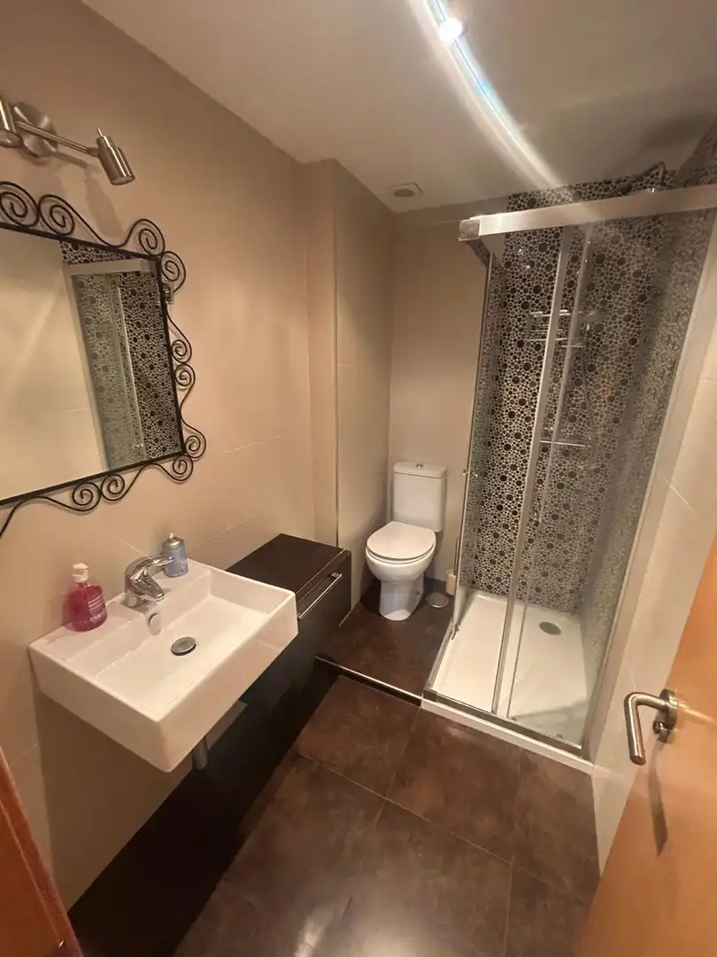 Bathroom of Flat for rent in Camargo  with Heating