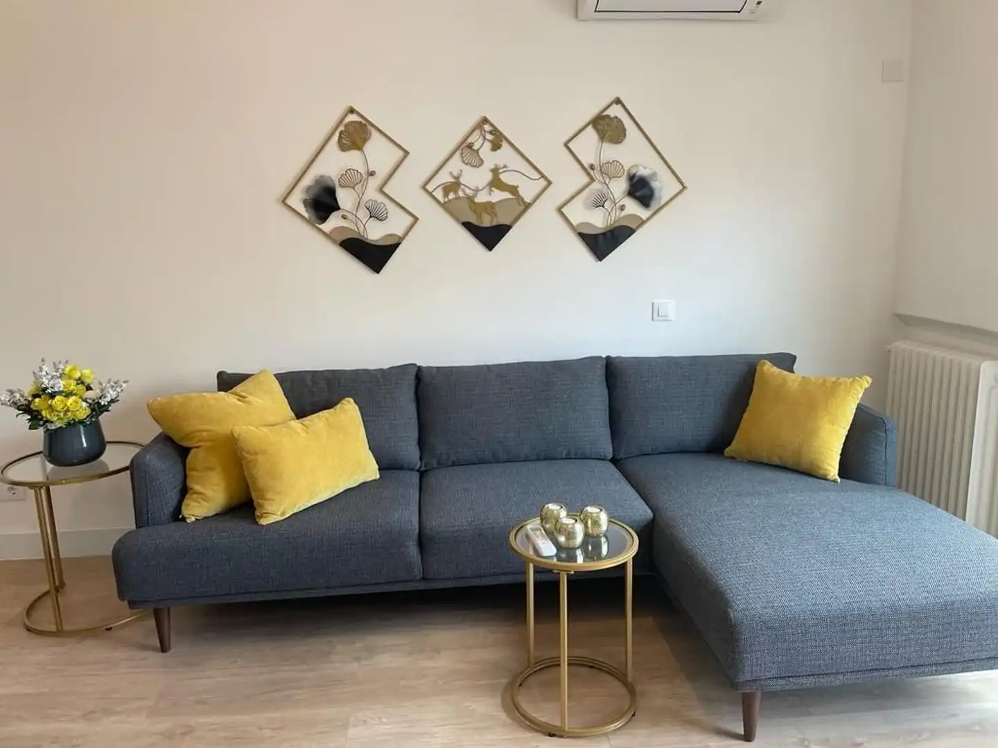 Sala de estar de Piso de alquiler en Madrid con Aire acondicionado, Calefacción y Terraza