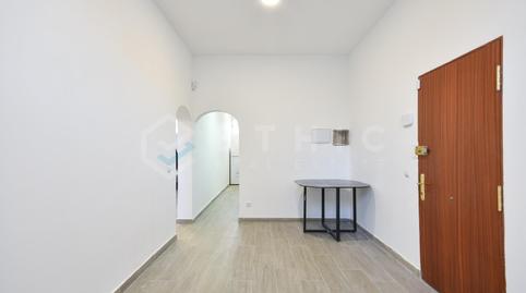 Foto 4 de Planta baja en venta en  Jaume Huguet, El Besós i el Maresme, Barcelona