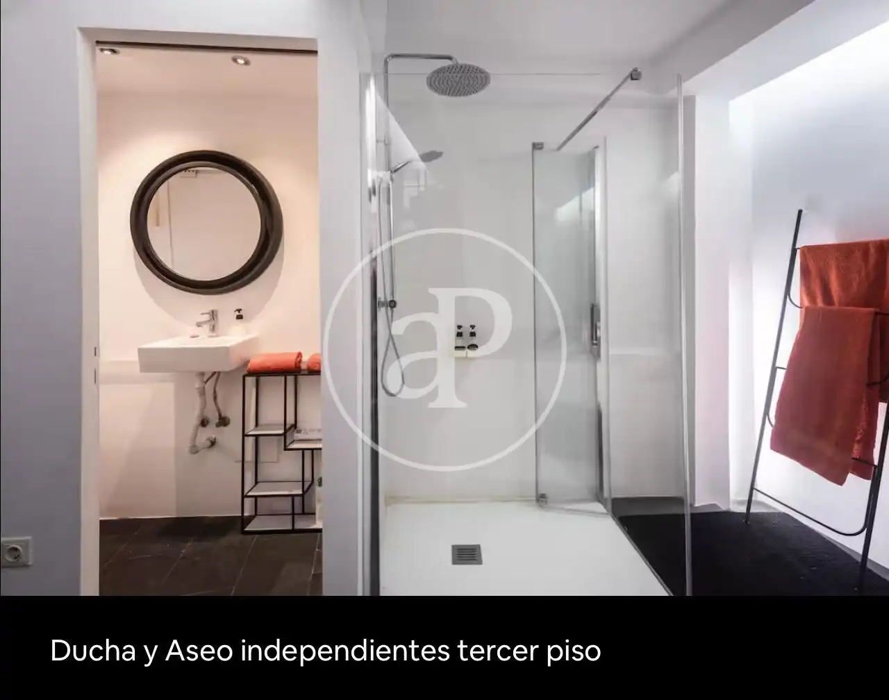 Baño de Piso en venta en Valencia con Aire acondicionado, Calefacción y Terraza