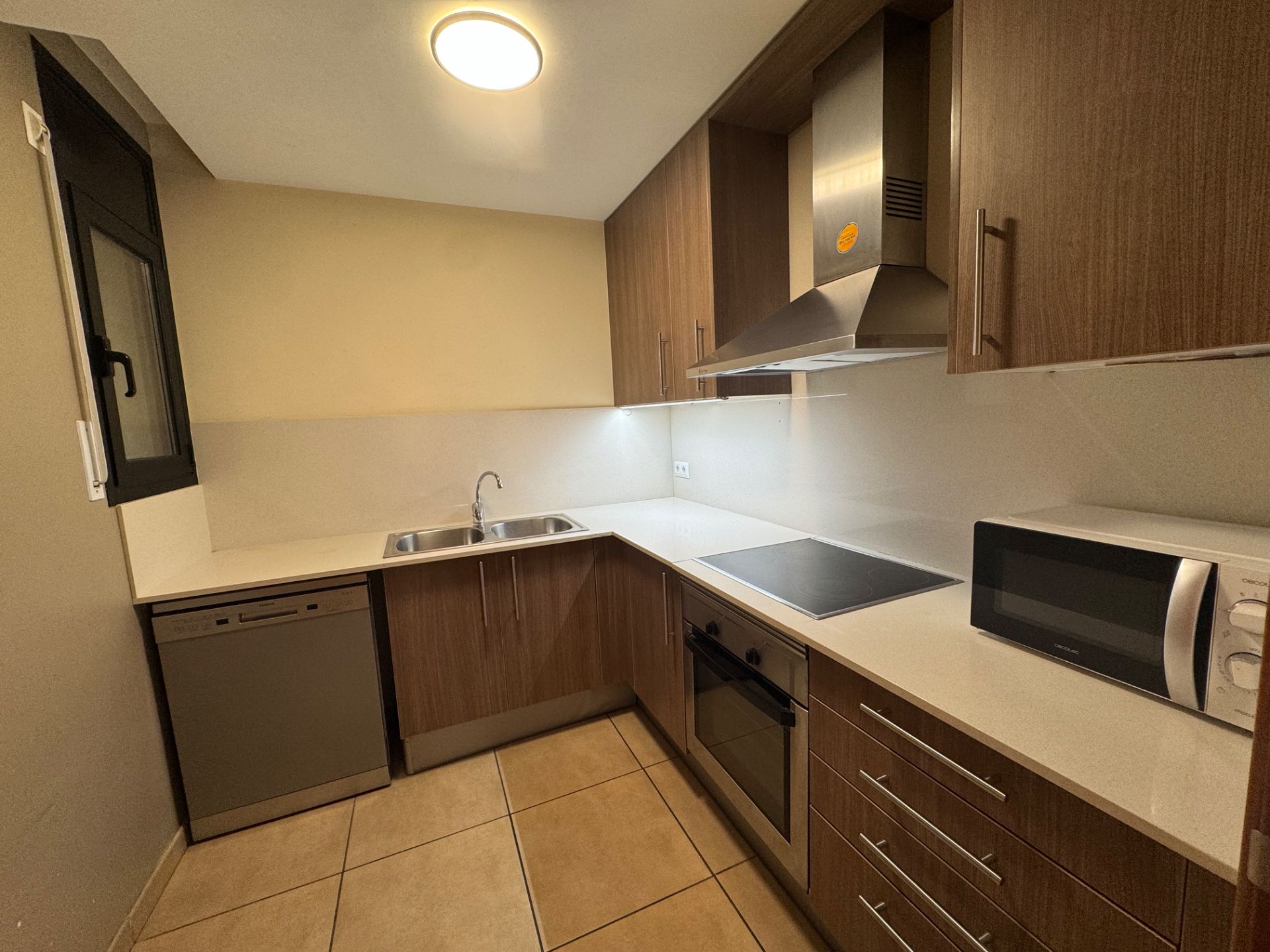 Kitchen of Flat for sale in Vila-sacra  with Air Conditioner, Heating and Private garden