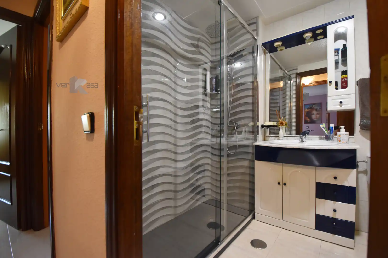 Baño de Piso en venta en Pinto con Calefacción, Terraza y Piscina comunitaria