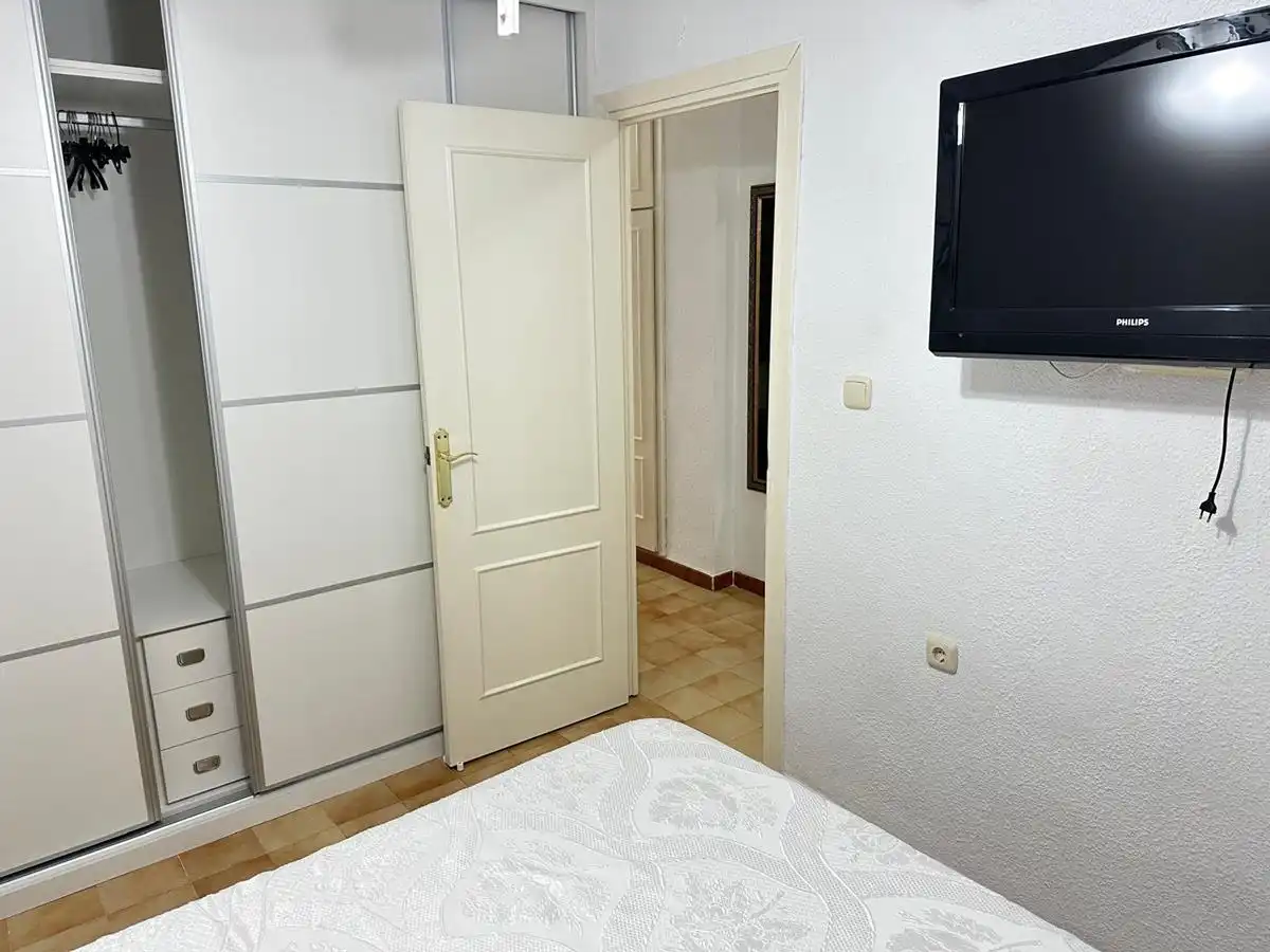 Schlafzimmer von Wohnungen zur Miete in Almuñécar mit Klimaanlage, Terrasse und Möbliert