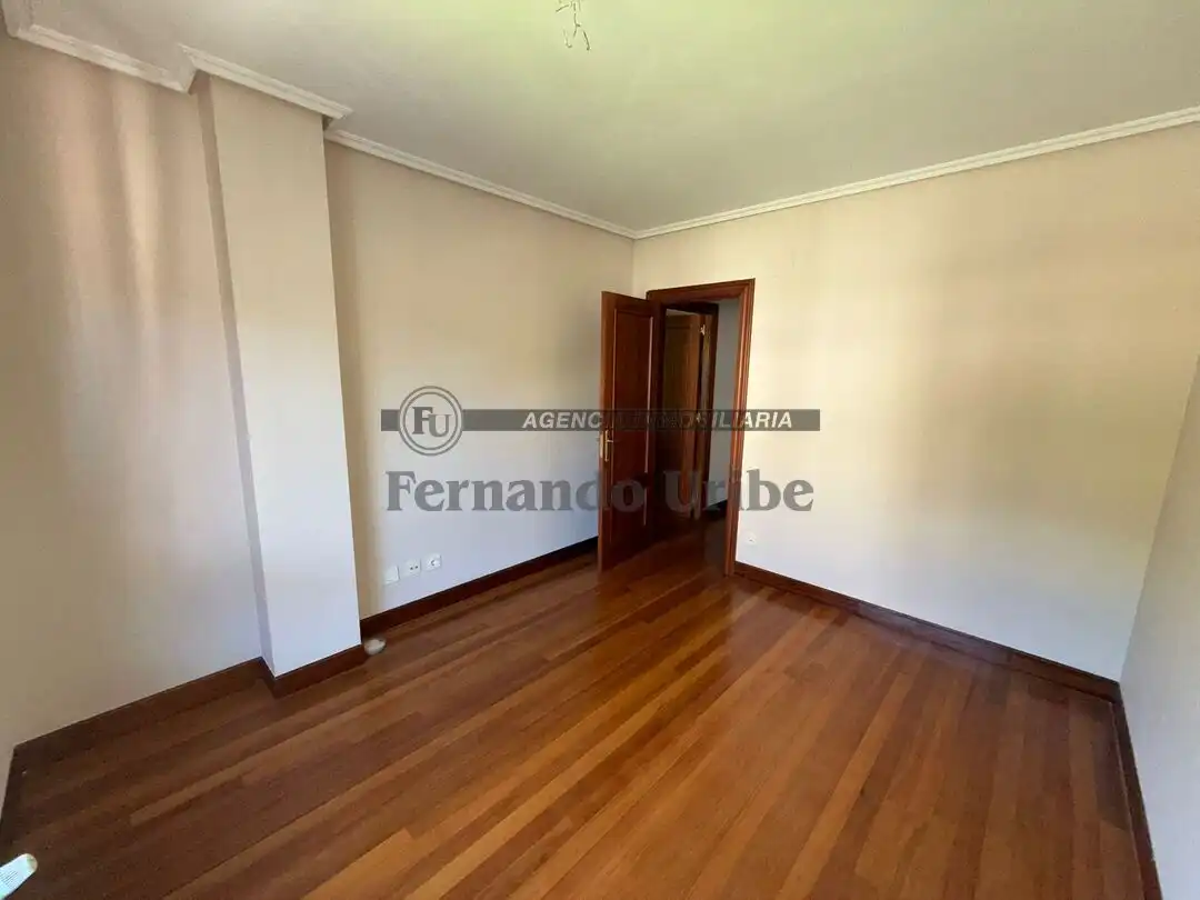 Habitación de Dúplex en venta en Berriz con Calefacción, Terraza y Trastero
