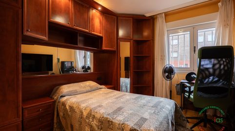 Foto 3 de Piso en venta en Gijón - Calle Feijoo, 32, El Coto, Gijón