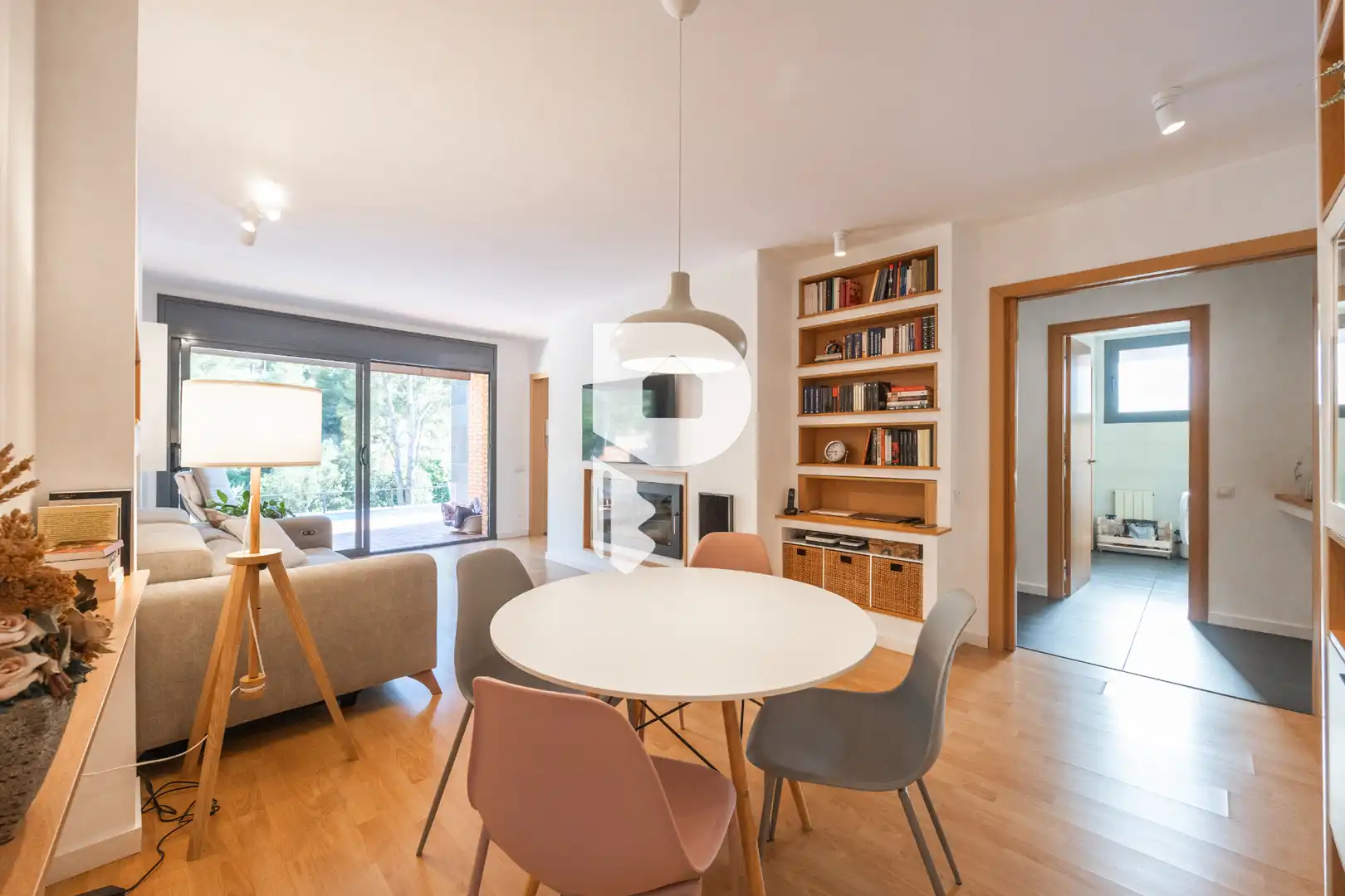 Comedor de Casa o chalet en venta en Vallirana con Aire acondicionado, Calefacción y Jardín privado