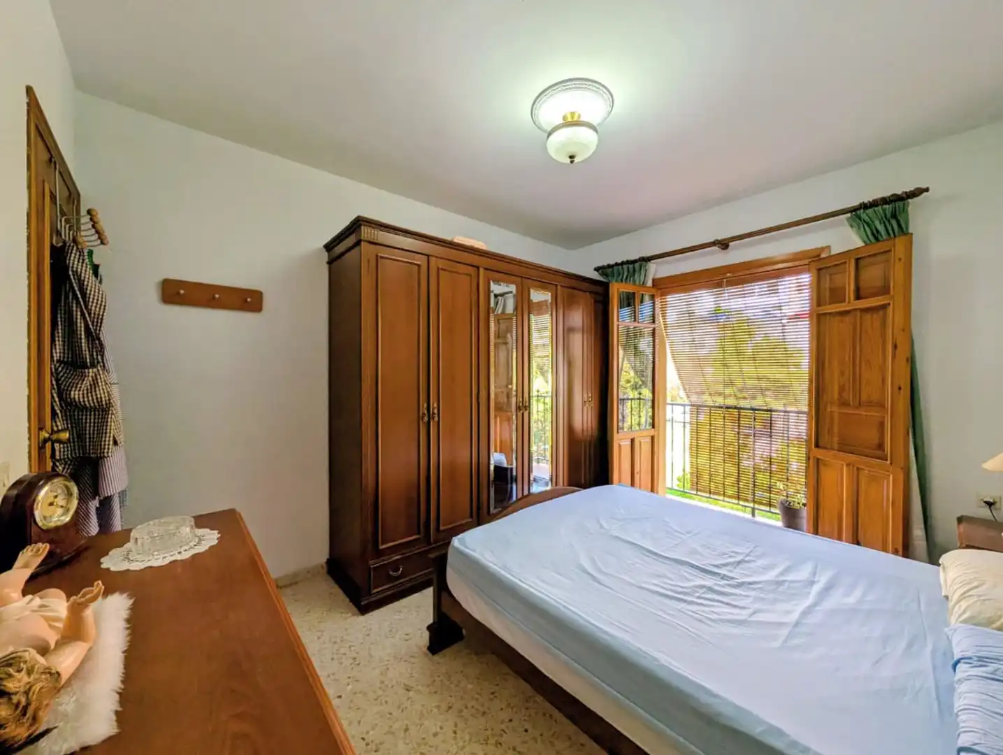 Bedroom of Flat for sale in Loja  with Air Conditioner, Heating and Storage room