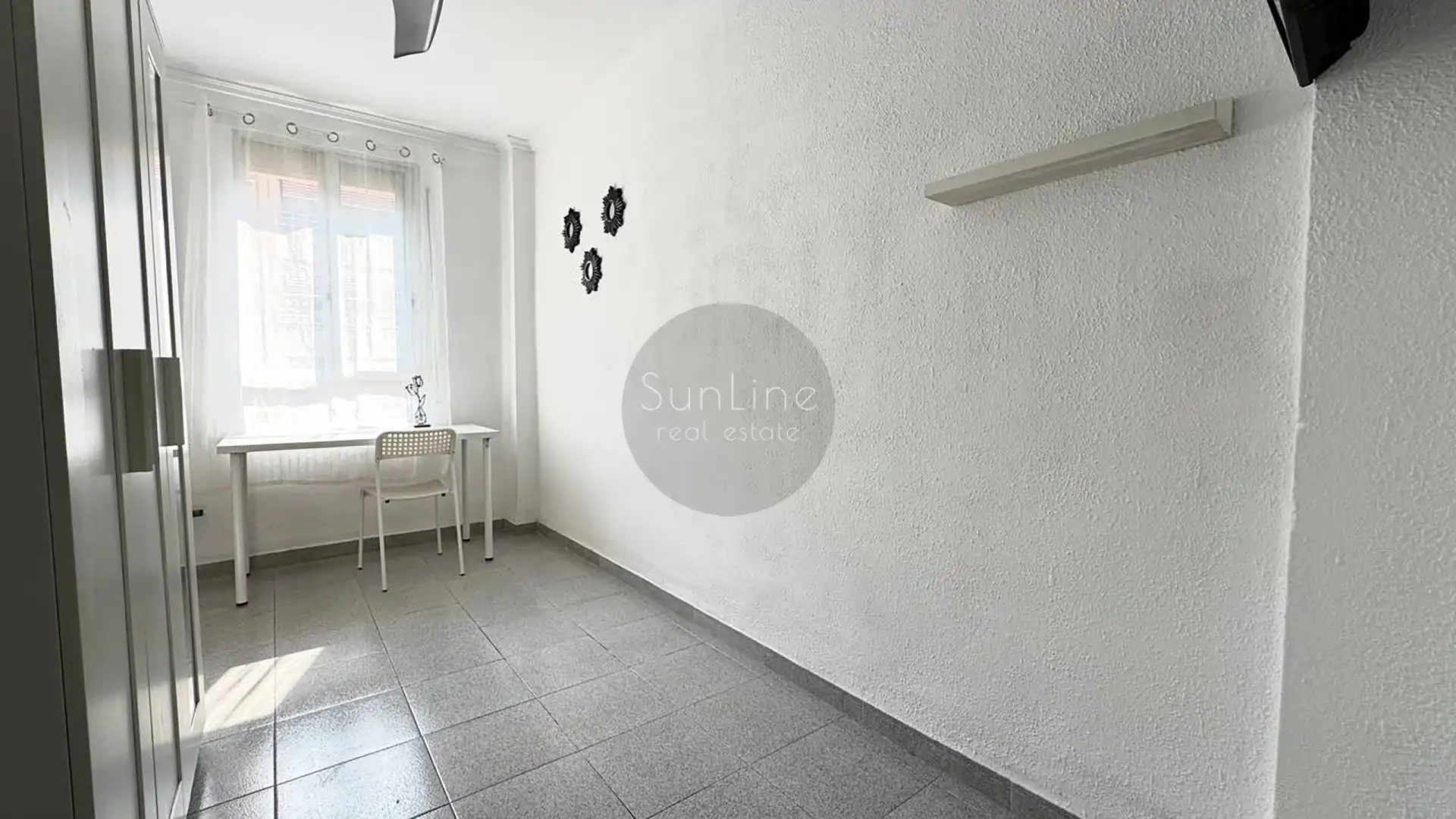 Habitación de Piso en venta en Valencia con Aire acondicionado
