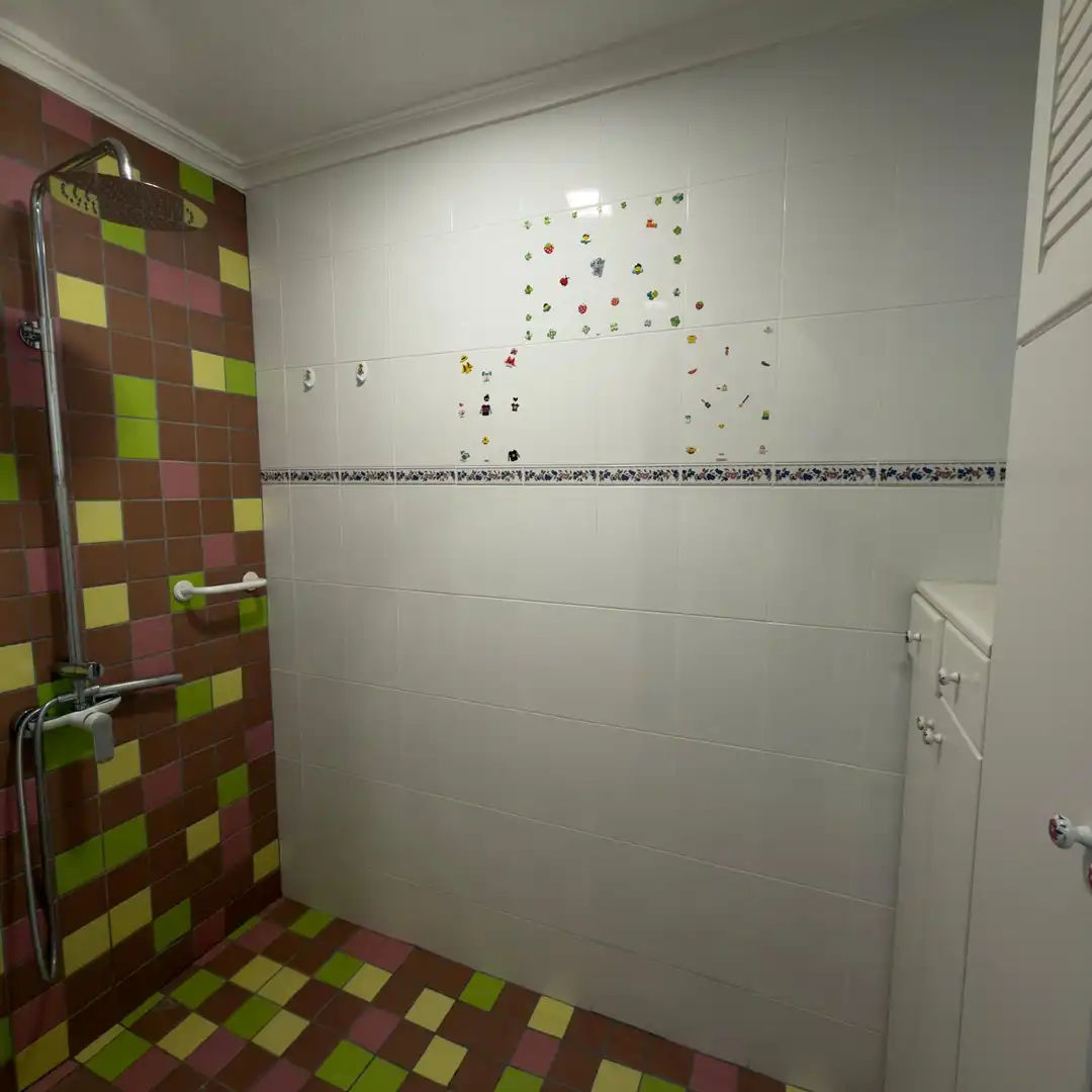 Baño de Piso en venta en Cartagena con Aire acondicionado, Calefacción y Balcón