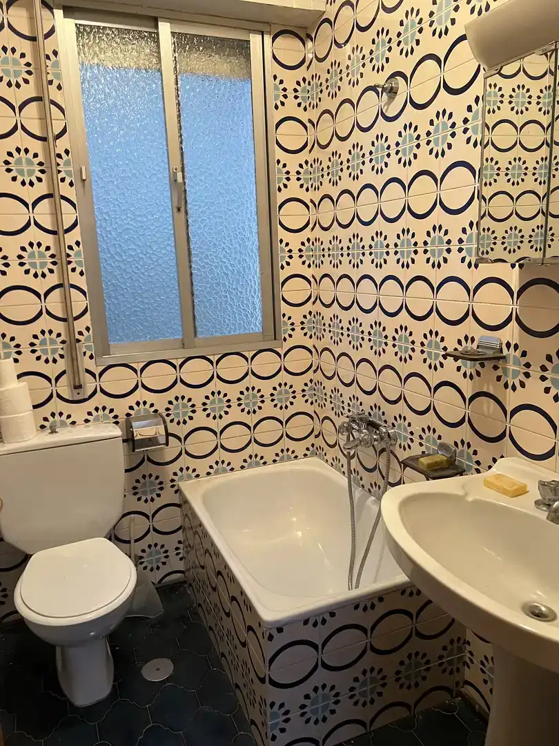 Baño de Piso de alquiler en Guardo con Amueblado y Balcón