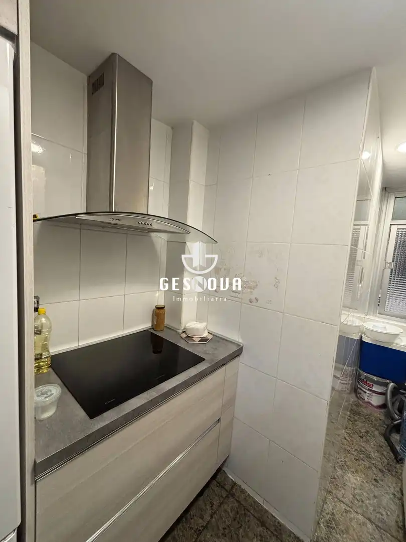 Kitchen of Flat for sale in Sant Feliu de Llobregat  with Air Conditioner and Balcony