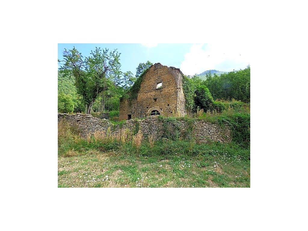 Vista exterior de Casa o xalet en venda en Broto amb Jardí privat