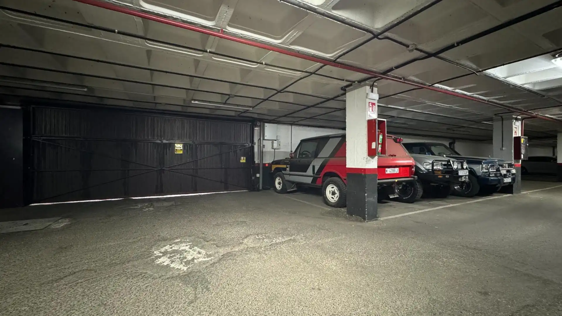 Parking de Oficina en venta en Las Rozas de Madrid con Aire acondicionado y Calefacción