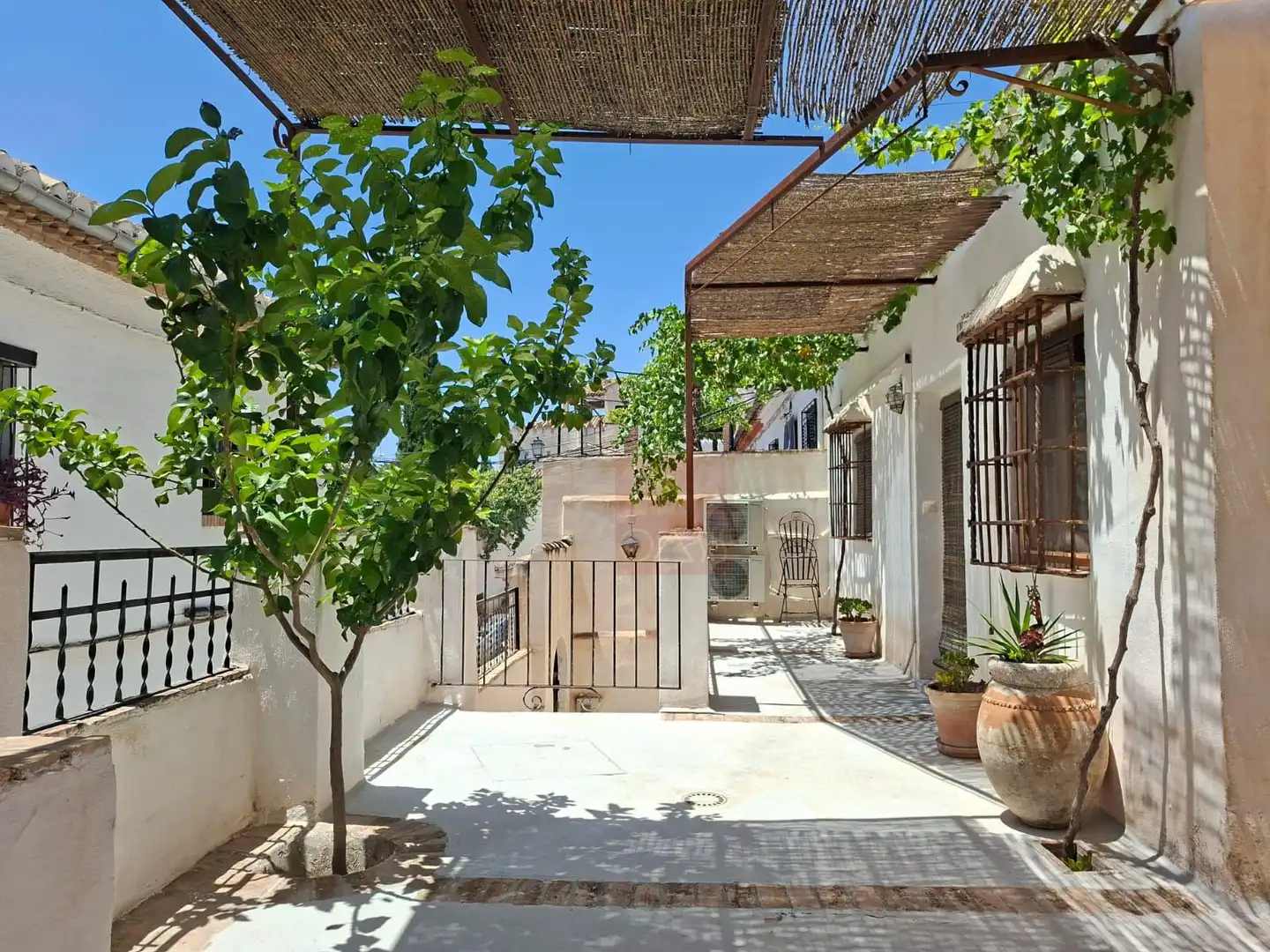 Chalet con jardín en venta en Albaicín