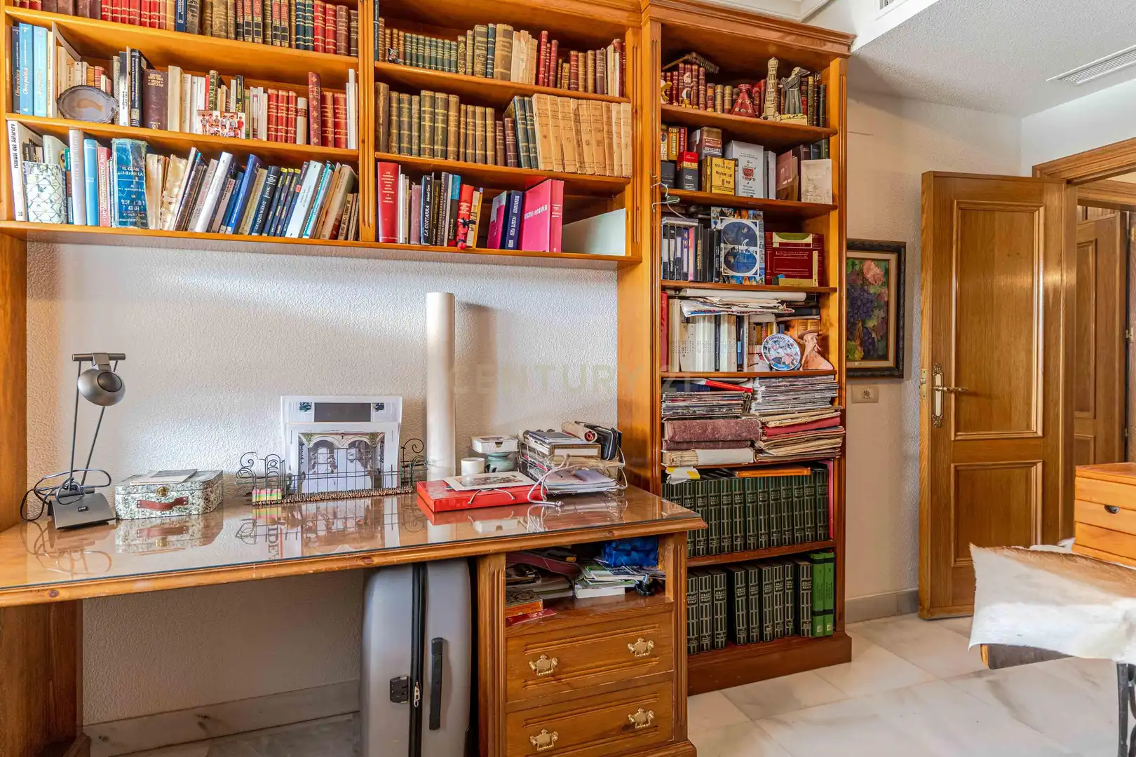 Habitación de Dúplex en venta en Granada con Aire acondicionado, Jardín privado y Trastero