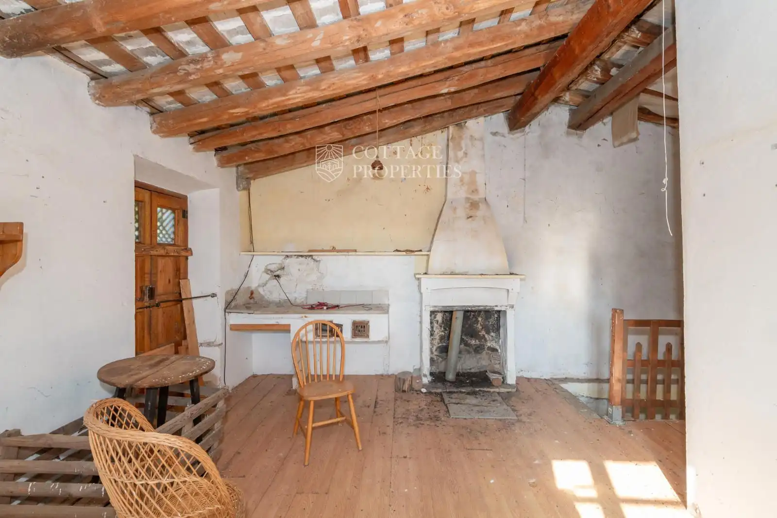 Cocina de Finca rústica en venta en Maçanet de Cabrenys