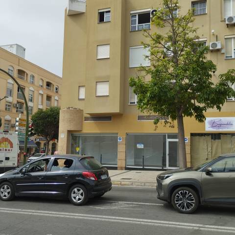 Local comercial en Alquiler en N/A en Crevillet