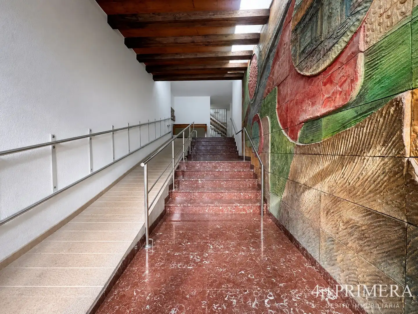 Wohnung zum Verkauf in Granollers mit Heizung, Parkett und Ofen