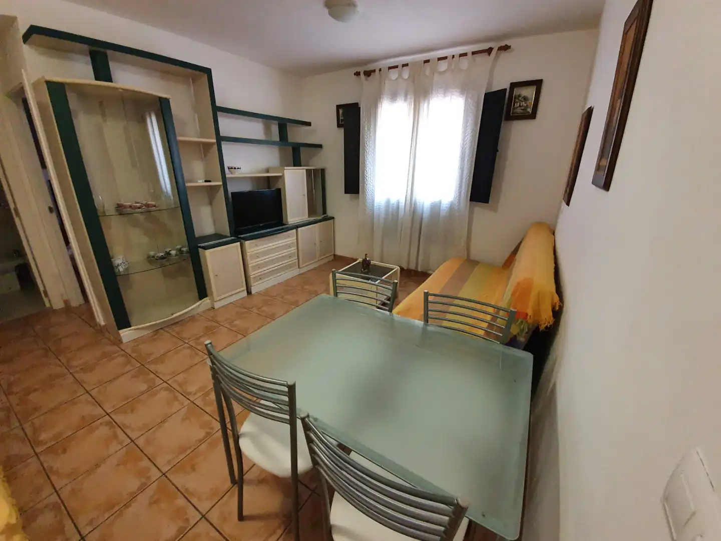 Dormitori de Apartament en venda en Vélez de Benaudalla amb Aire condicionat, Calefacció i Terrassa