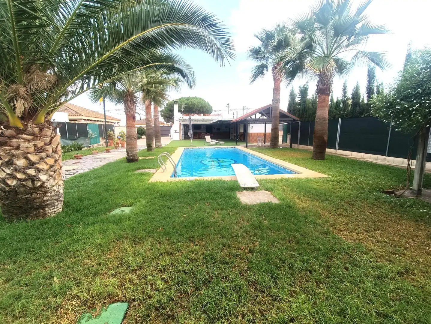 Chalet con piscina en venta en Caballero Bonald - San José Obrero - Guadalcacín, imagen 4