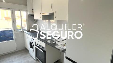 Photo 4 of Flat to rent in Arboledas, Parque Manuel de Vega - Carretera de Ugena, Toledo