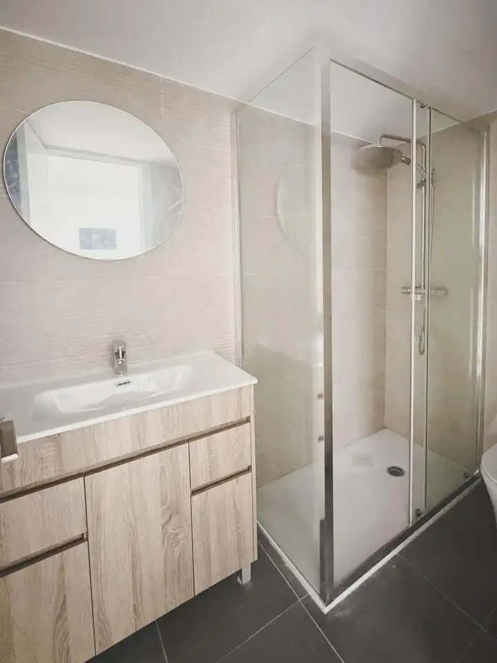 Bathroom of Apartments for sale in Cádiz  with Balcony