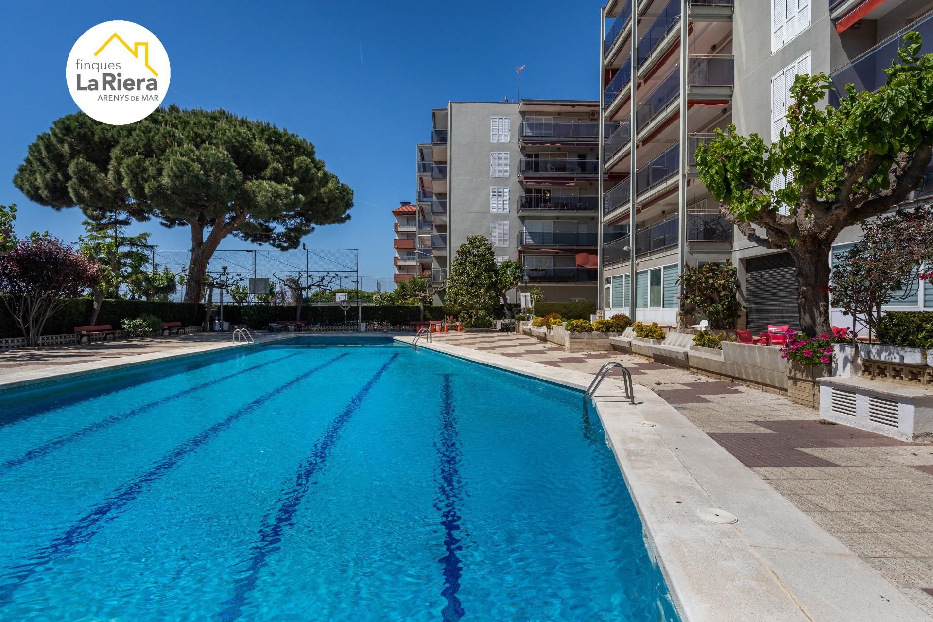 Piscina de Pis en venda en Arenys de Mar amb Jardí privat, Terrassa i Traster