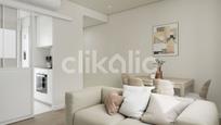 Bedroom of Flat for sale in  Madrid Capital  with Air Conditioner, Heating and Terrace