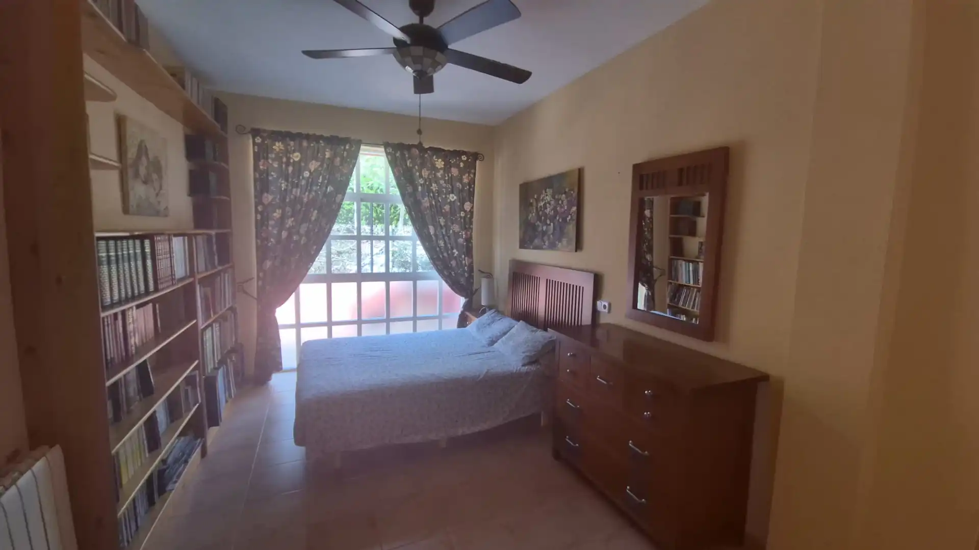 Habitación de Casa o chalet en venta en Molina de Segura con Aire acondicionado, Calefacción y Jardín privado