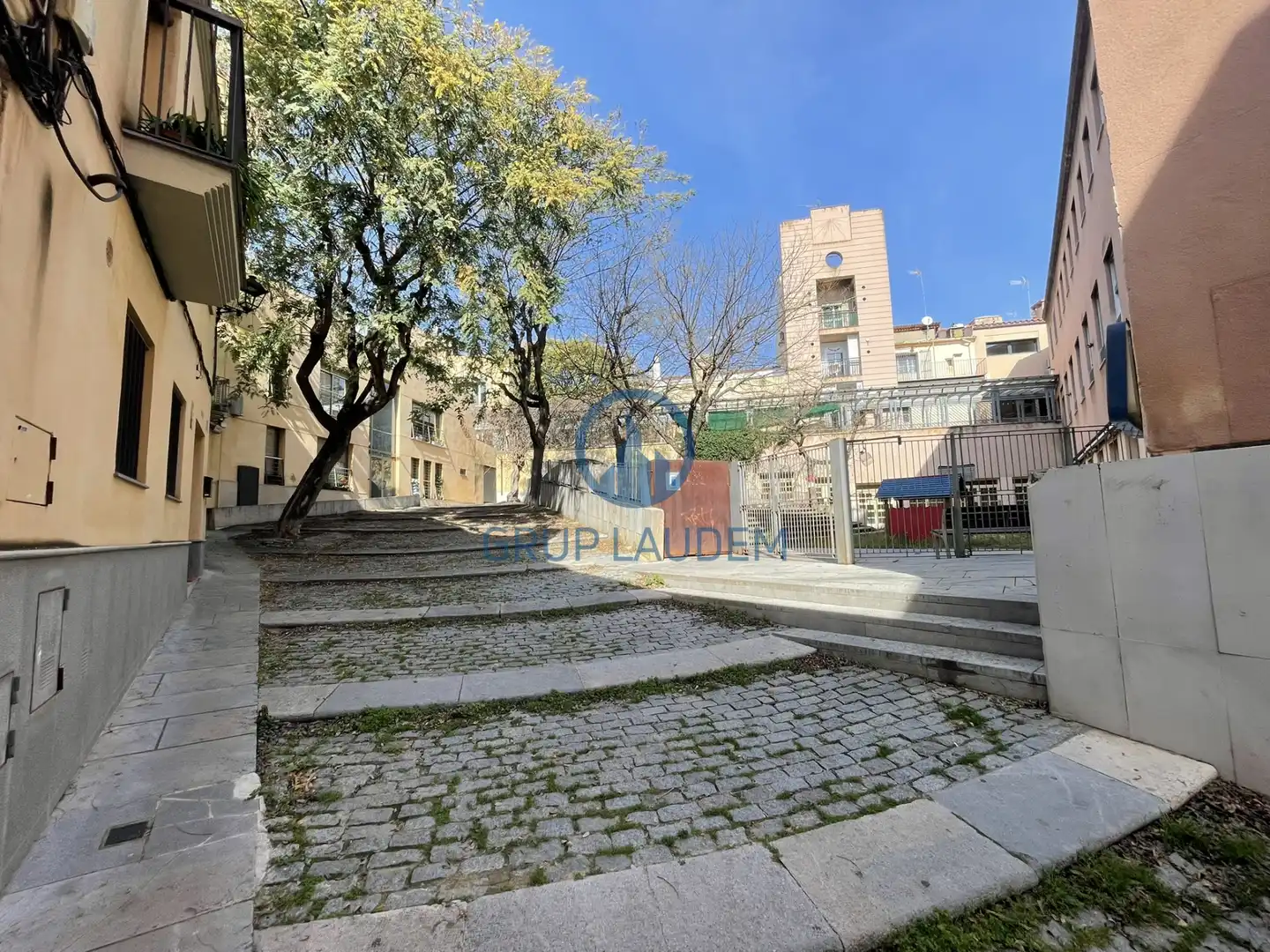 Exterior view of Flat for sale in Mataró  with Air Conditioner, Storage room and Oven