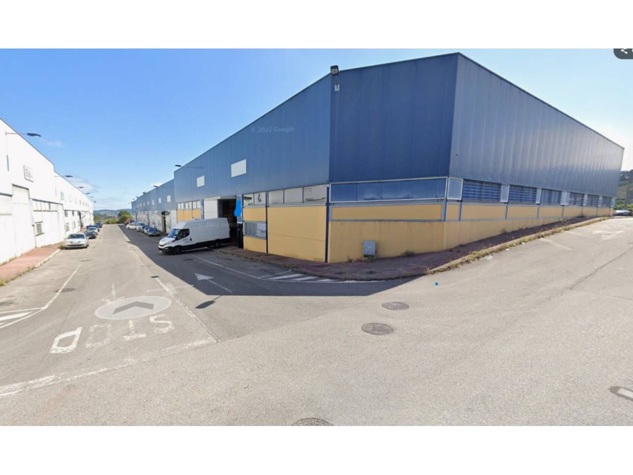 Vista exterior de Nau industrial en venda en Corvera de Asturias