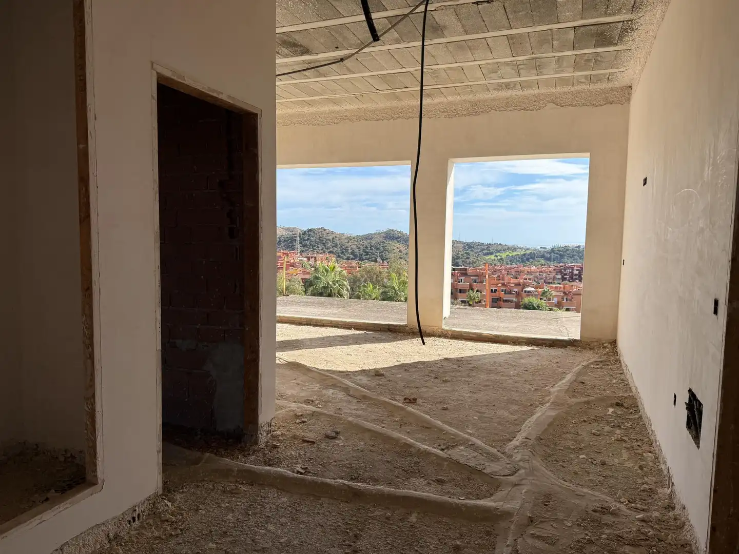 Vista exterior de Casa o chalet en venta en Marbella con Alarma