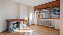 Living room of Flat for sale in Girona Capital  with Air Conditioner, Heating and Balcony