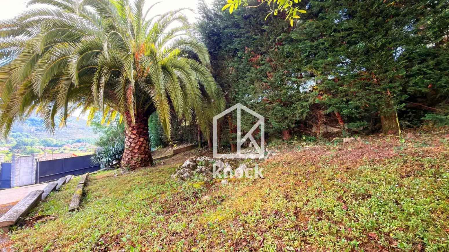 Casa o xalet en venda en Oviedo  amb Calefacció, Parquet i Terrassa