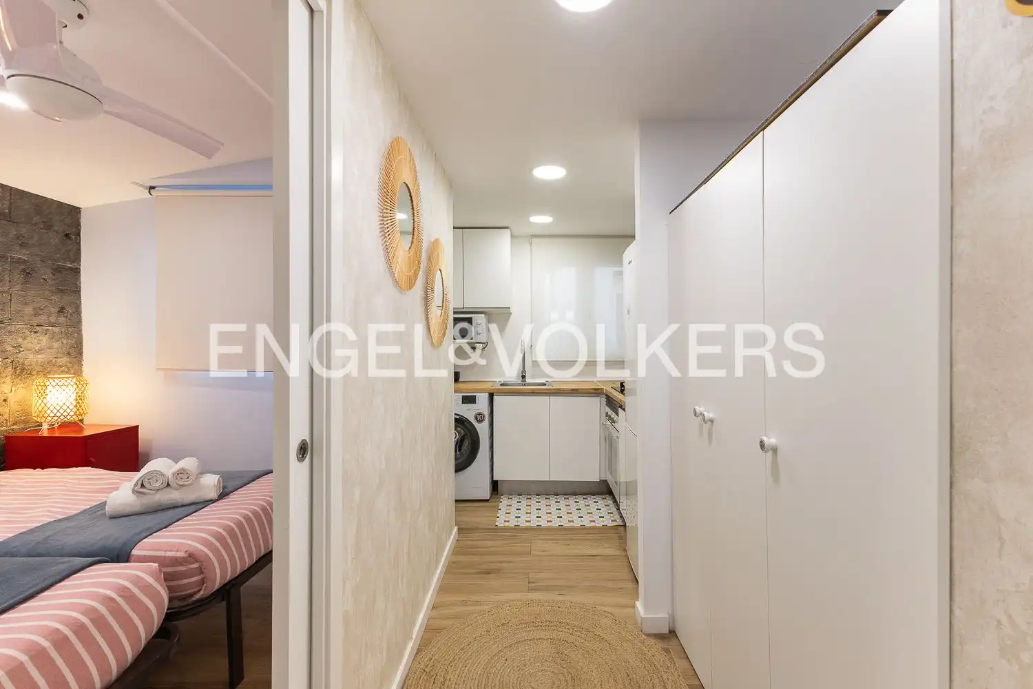 Flat for sale in Valencia  with Air Conditioner, Heating and Parquet flooring