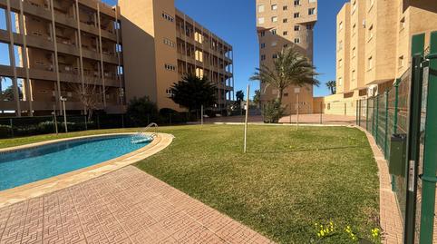 Foto 3 de Planta baja de alquiler en  Gran Vía Manga, Entremares, La Manga del Mar Menor