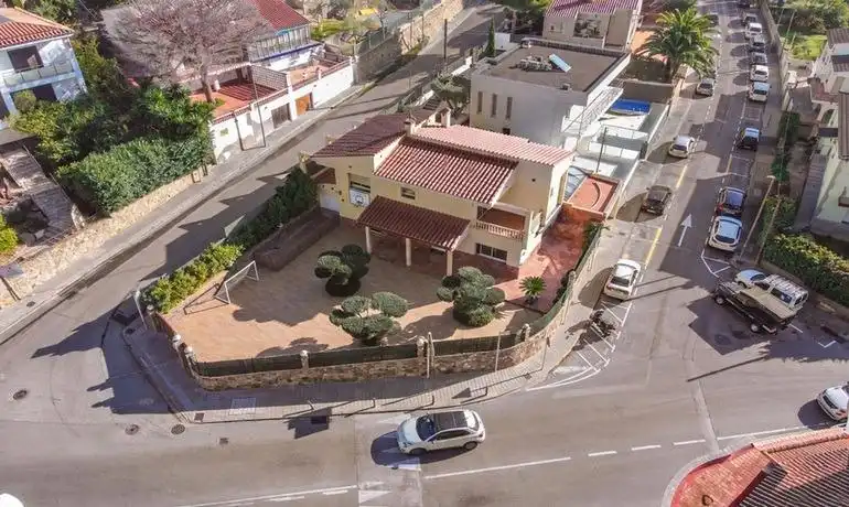 Casa con piscina en venta en Els Grecs - Mas Oliva, imagen 4
